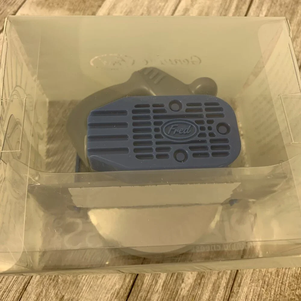 Circular Saw Pizza Cutter -- Genuine Fred Pizza Boss 3000 - Picture 8 of 11